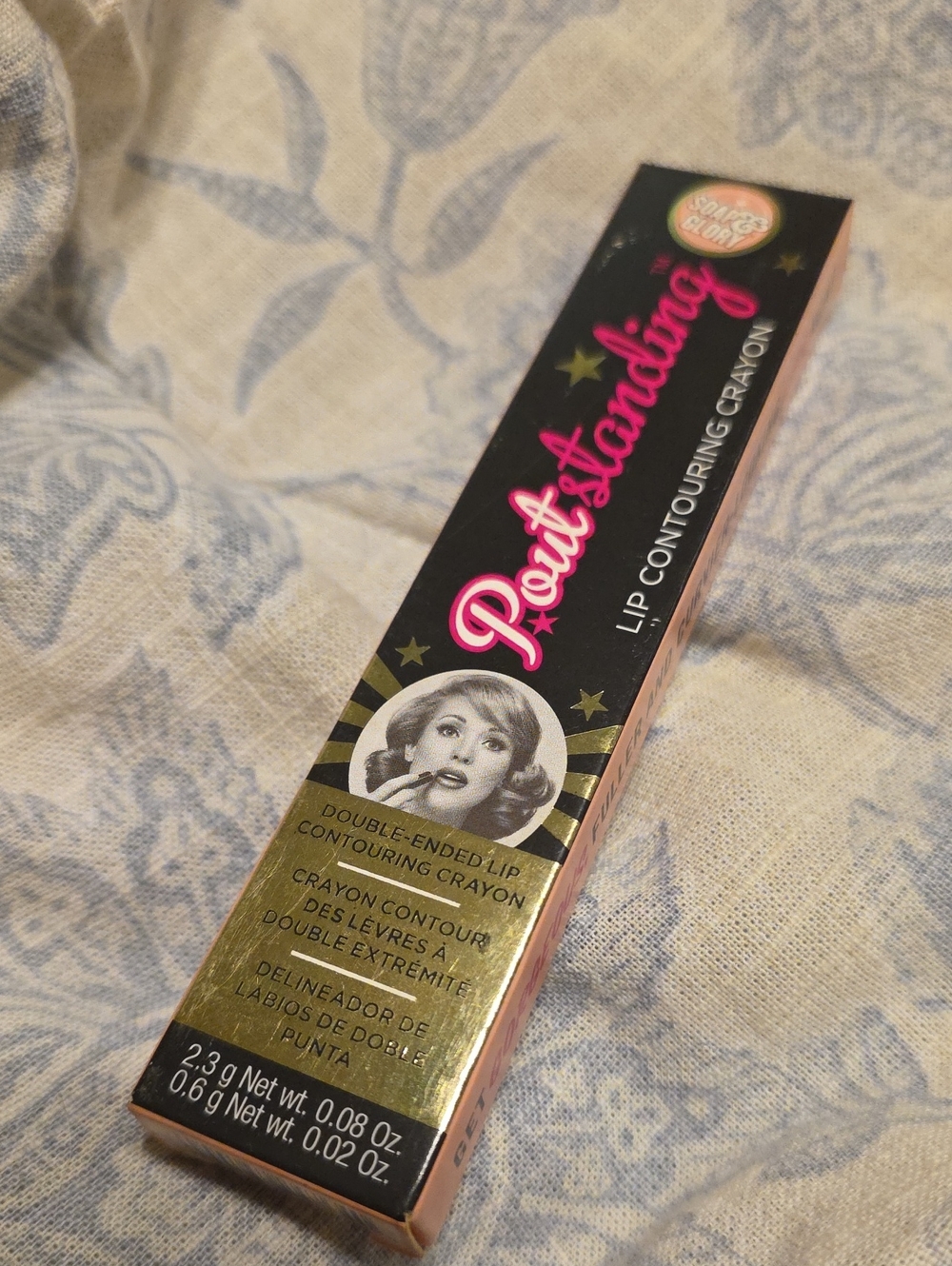 Soap & Glory Poutstanding Lip Contouring Crayon - Black & Gold Box